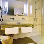 Gruener Wald 4*