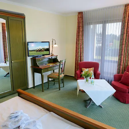 Grüner Wald Hotel 4*