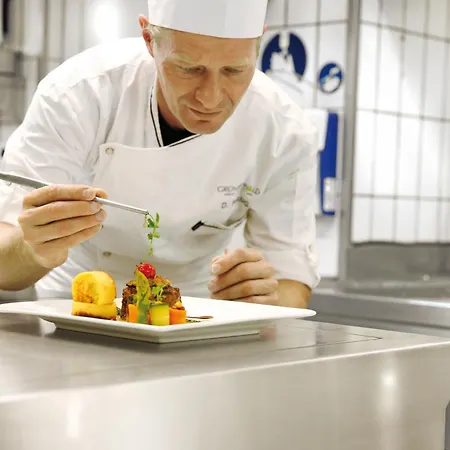 Grüner Wald Hotel 4*