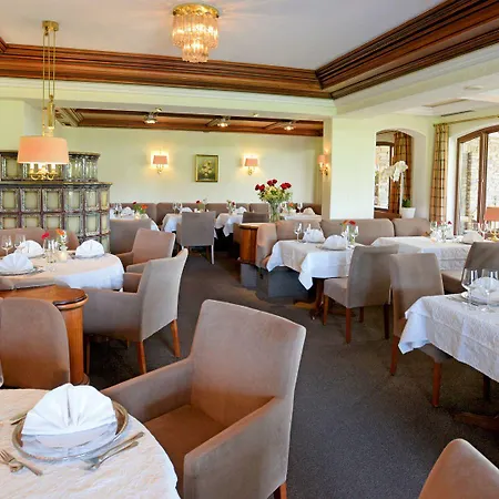 Grüner Wald Hotel 4*