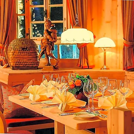 Gruener Wald Hotel 4*